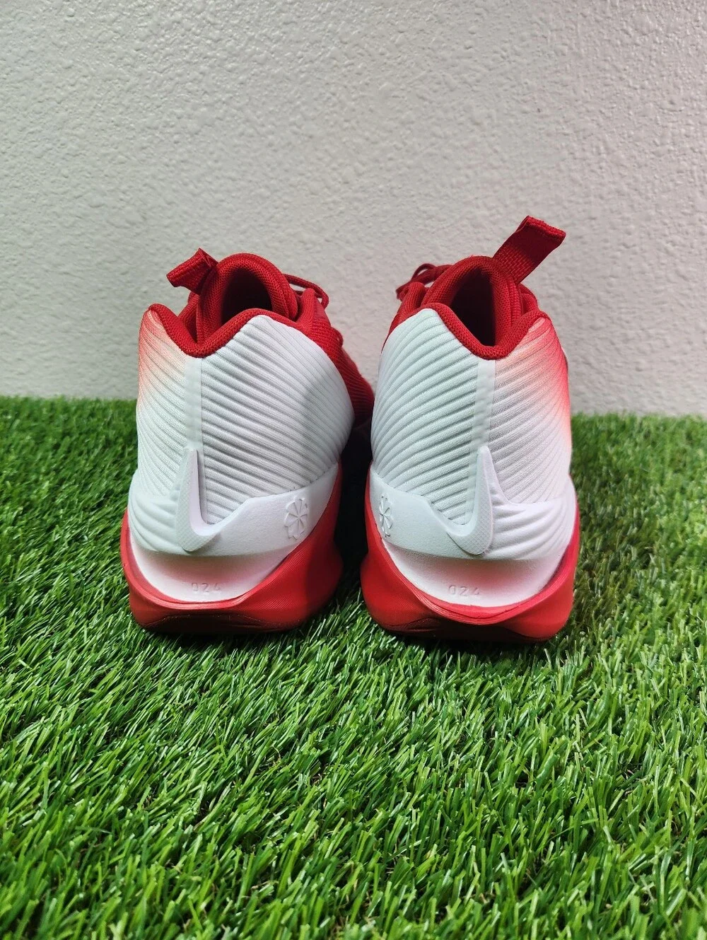 Size 12 - Nike GT Jump Academy University Red